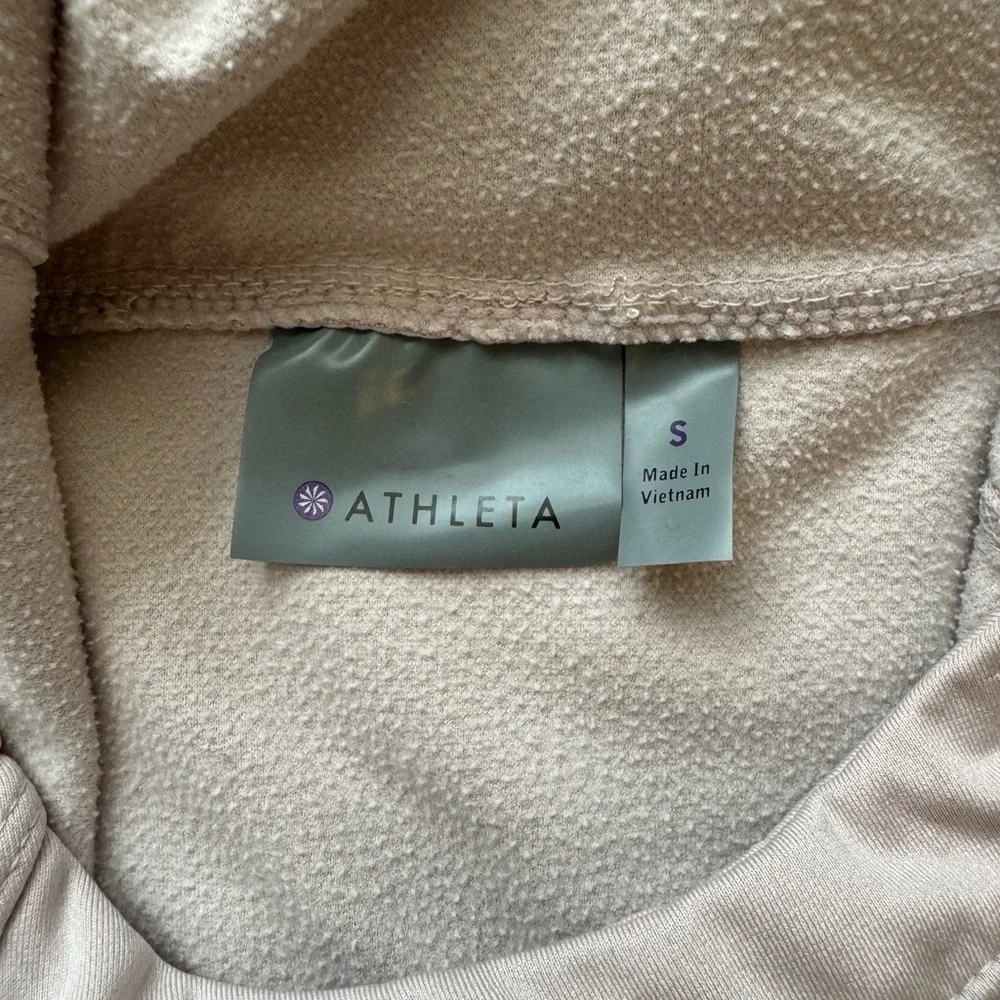 Athleta Performance Hooded Pullover Size Small